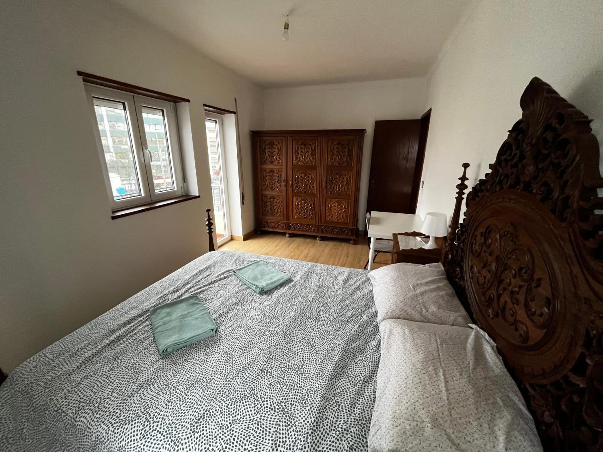 Апартаменты Apartamento Central Na Av. Sa Carneiro Браганса Экстерьер фото